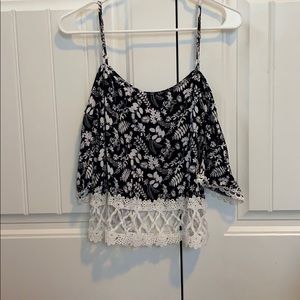 Off the shoulder crop tee shirt